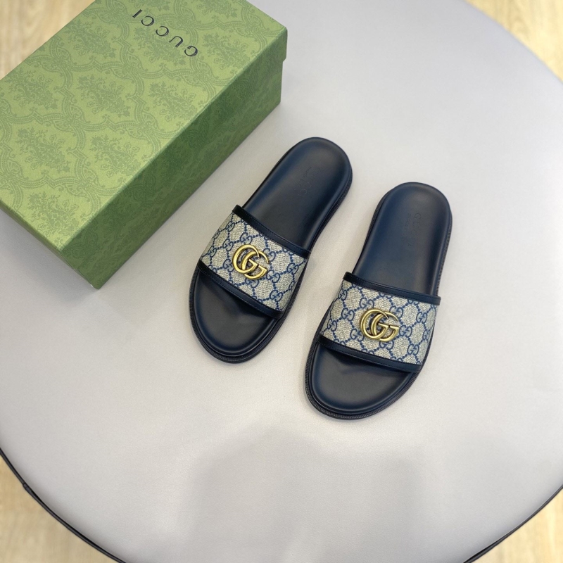 G*u*i slippers